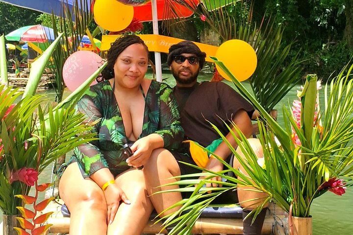 Jamaica Bamboo Rafting Experience with Lime Stone Massage