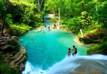 Blue Hole and Bamboo Rafting Ocho Rios