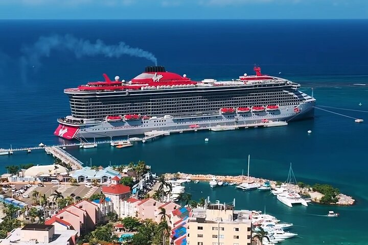 Ocho Rios Scenic, Shopping and Lunch Tour