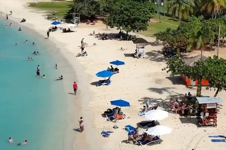 Ocho Rios Scenic, Shopping and Lunch Tour